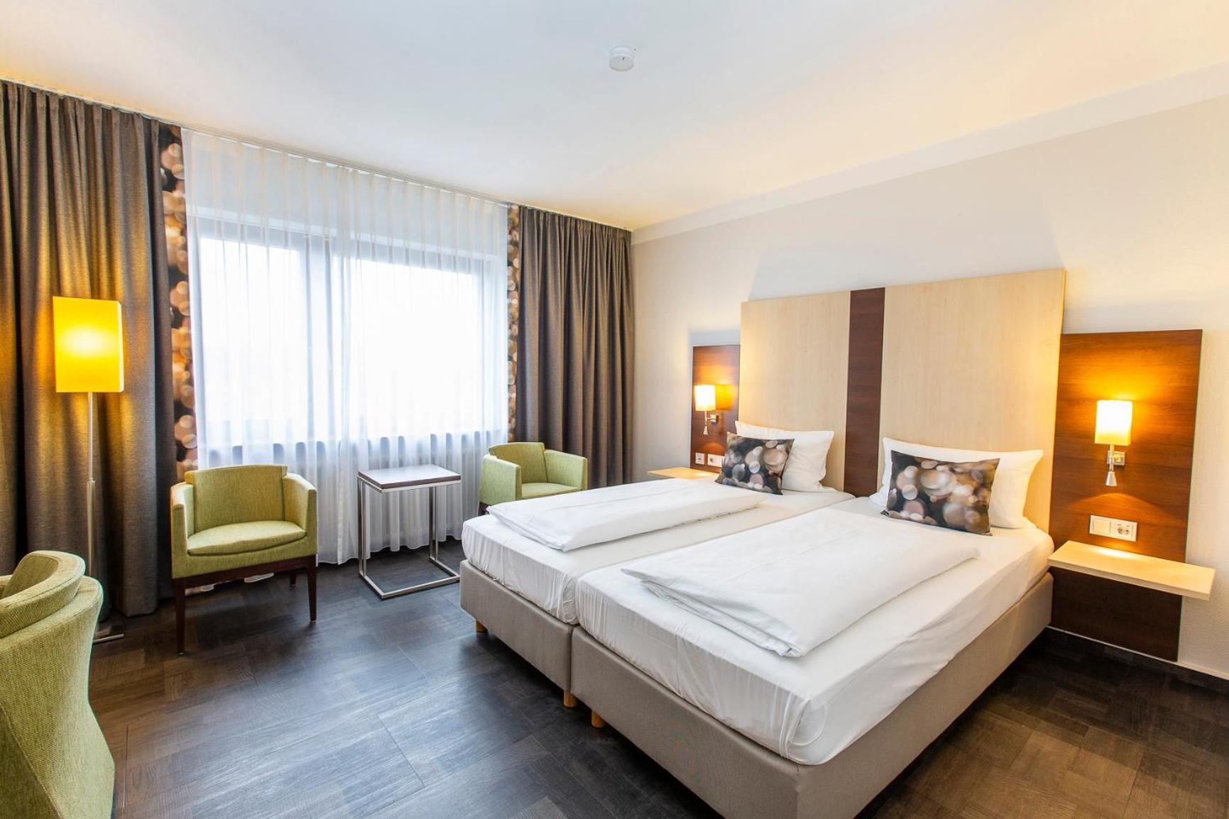 Hotel Scheffelhoehe Bruchsal Eksteriør billede