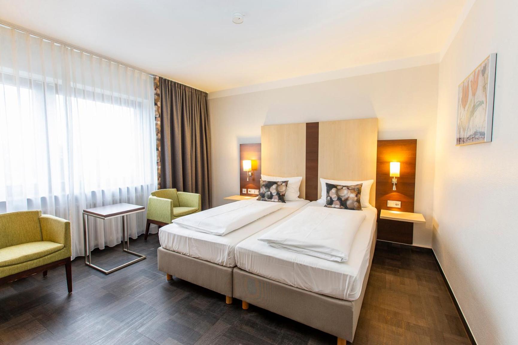 Hotel Scheffelhoehe Bruchsal Eksteriør billede